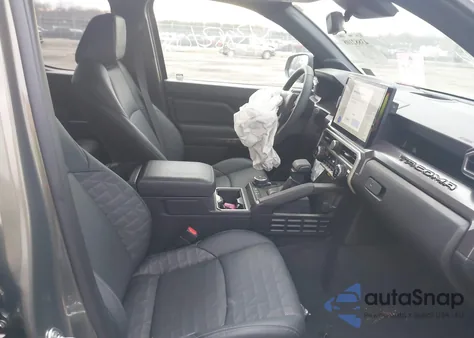 2025 Toyota Tacoma Trd Off Road from USA, damaged, VIN 3TMLB5JNXSM121844